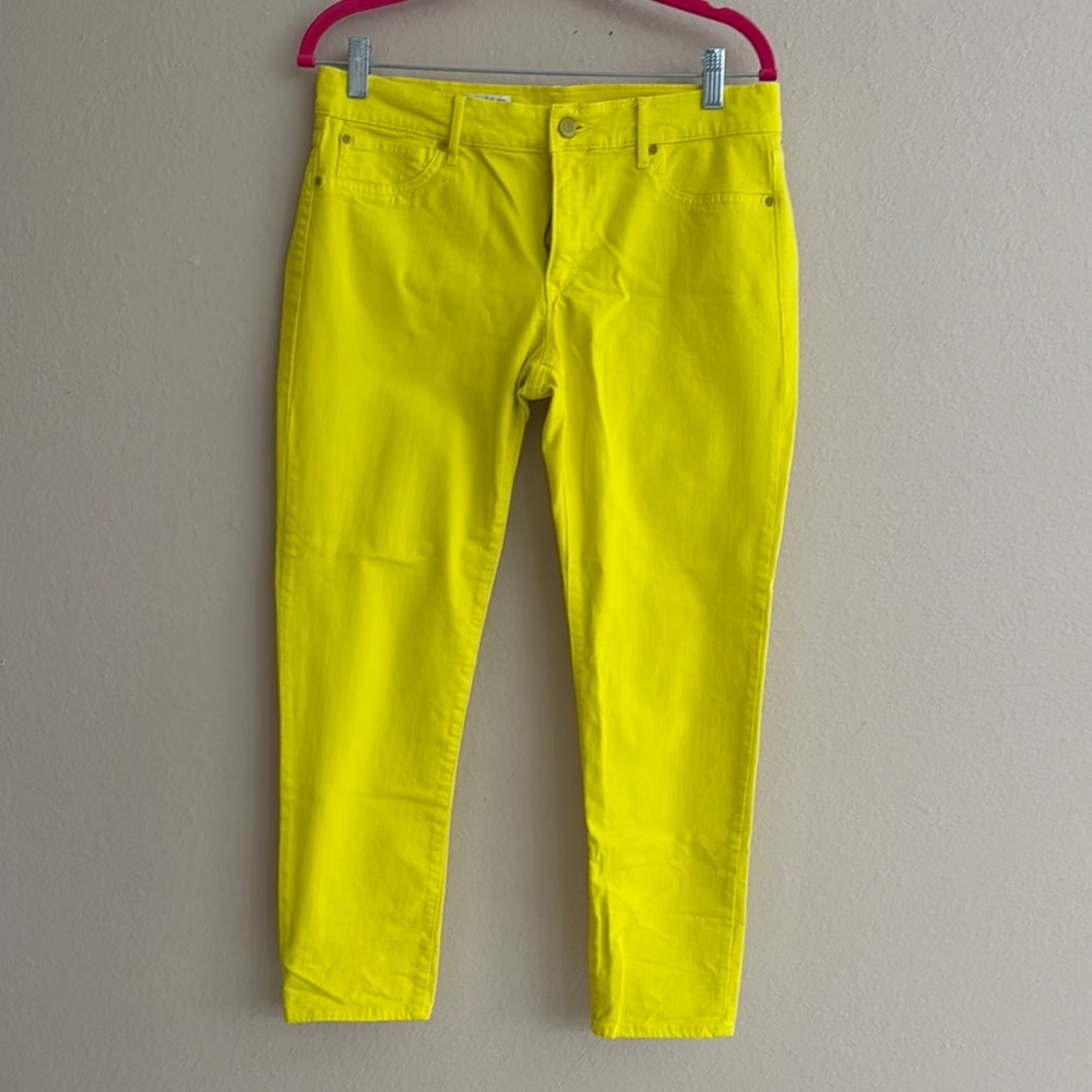 GAP Yellow Women's Jeans